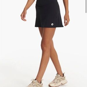 Vuori Black Mini Skirt